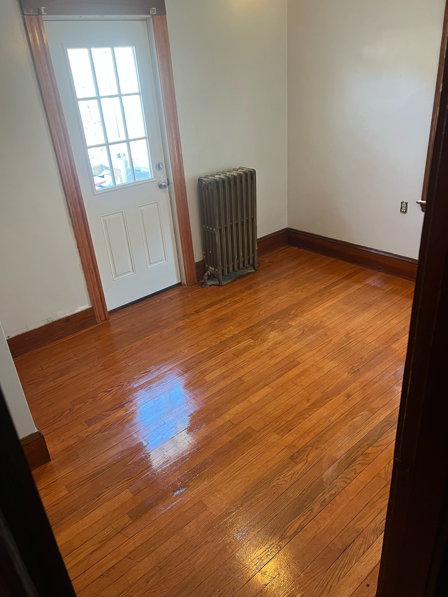 Hardwood Floor Installation — image 4